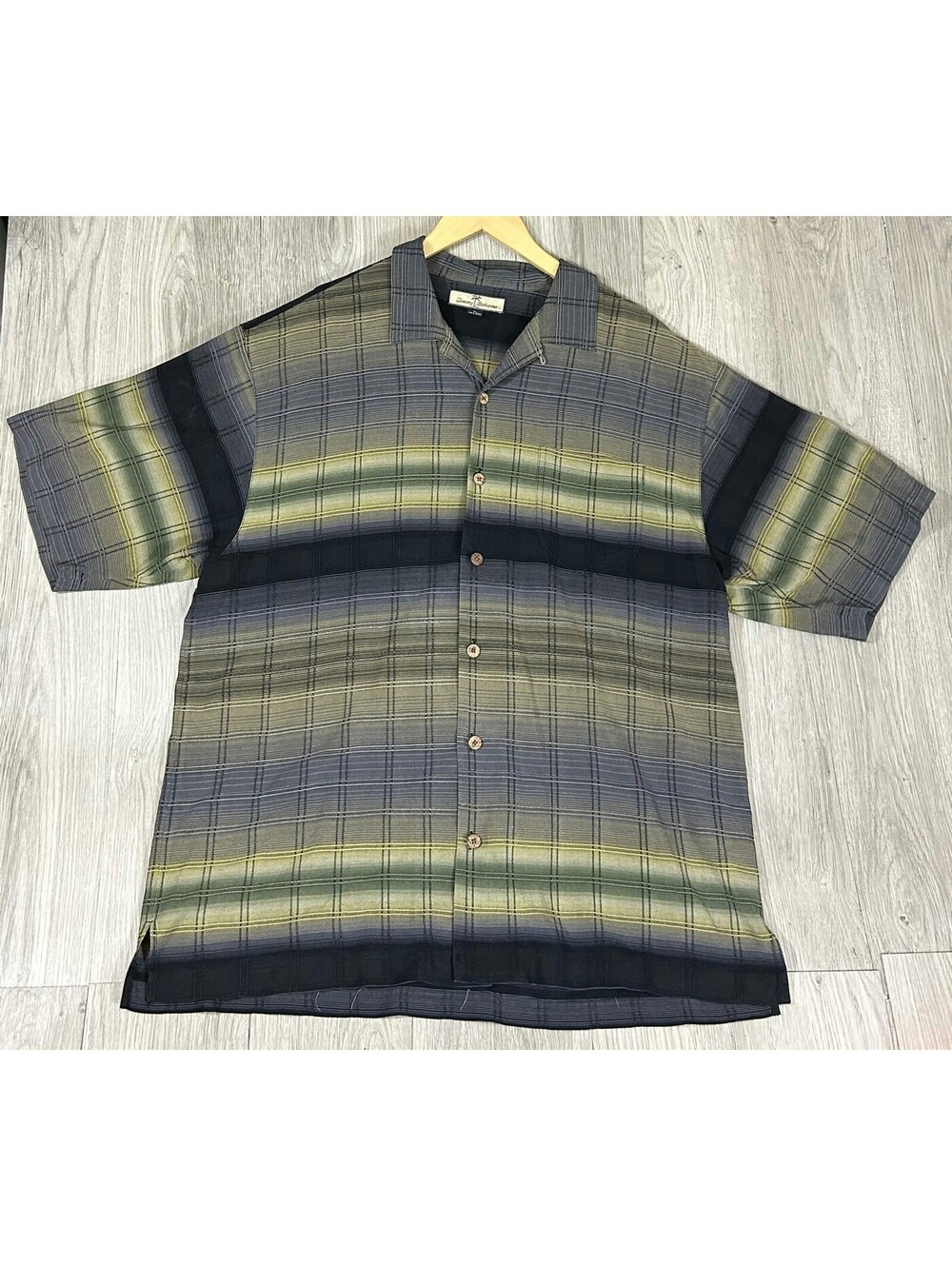 Tommy Bahama Mens XL 100% Silk Plaid Camp Shirt Button Up Gray Green #13